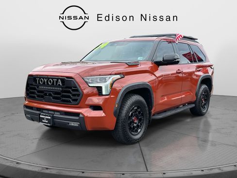 Used 2024 Toyota Sequoia SR5 image 2