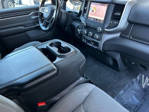 Used 2022 RAM 1500 Big Horn AWD/4WD image 16