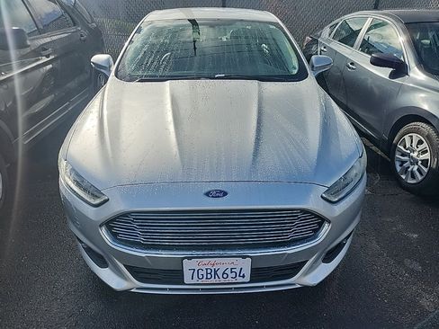 Used 2014 Ford Fusion SE w/ Equipment Group 502A image 2