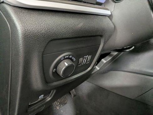 New 2026 Jeep Grand Cherokee Laredo image 18