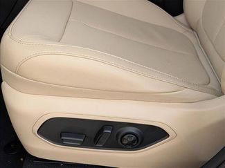 New 2025 Jeep Grand Cherokee Limited w/ Luxury Tech Group II video 4