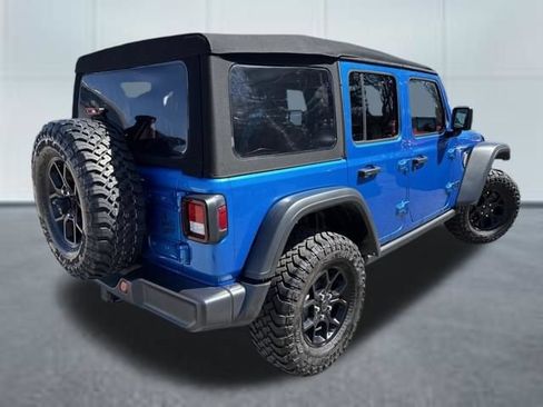 Used 2024 Jeep Wrangler Unlimited Sport AWD/4WD image 4