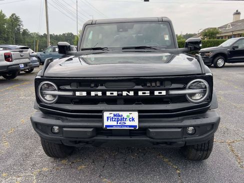 Used 2023 Ford Bronco Outer Banks AWD/4WD image 8