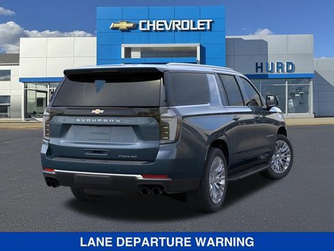New 2026 Chevrolet Suburban Premier image 5