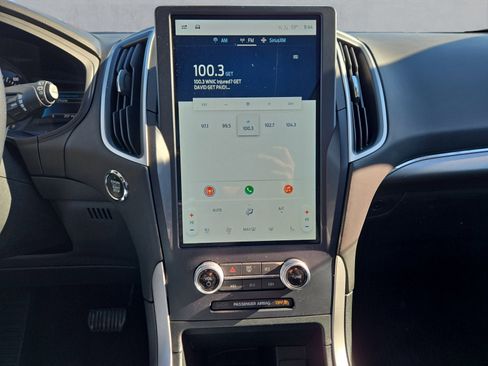 Certified 2022 Ford Edge SEL w/ Convenience Package image 17