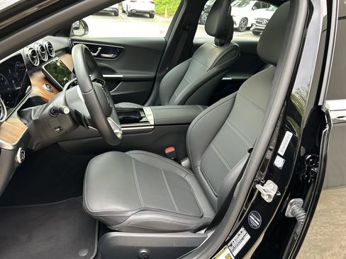 Certified 2025 Mercedes-Benz C 300 Sedan image 24