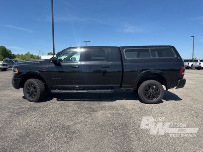 Used 2019 RAM 2500 Laramie w/ Black Appearance Package