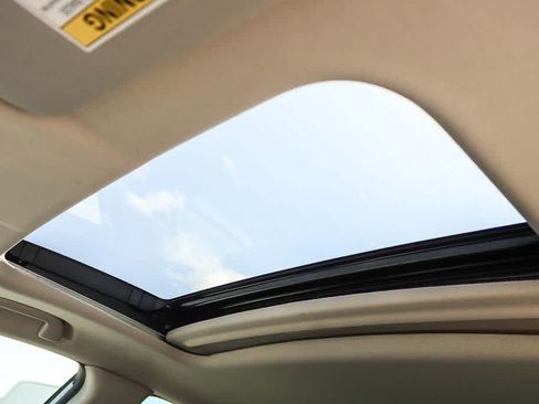 Used 2018 Honda Civic EX-L image 25