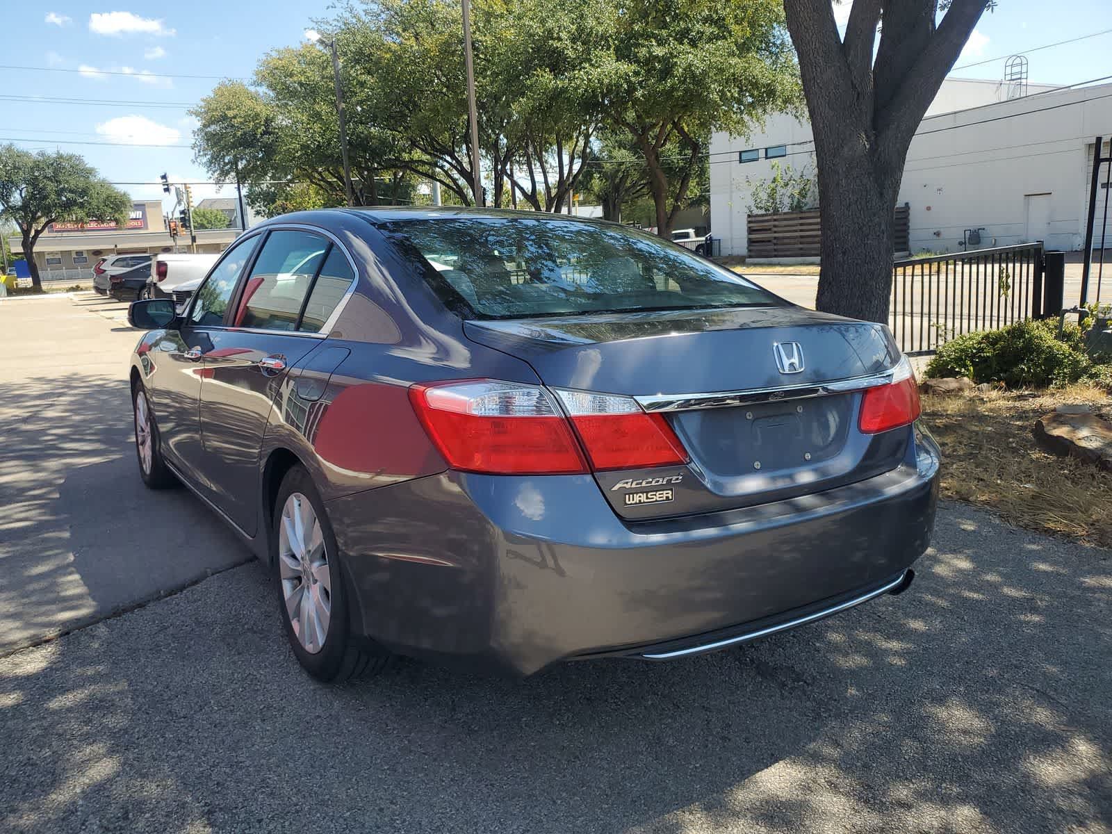 Used 2013 Honda Accord EX image 4