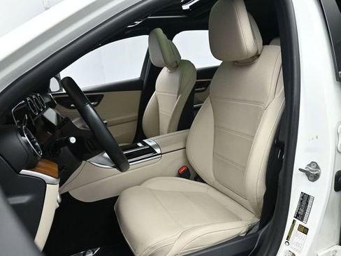 Used 2023 Mercedes-Benz C 300 C 300 image 12