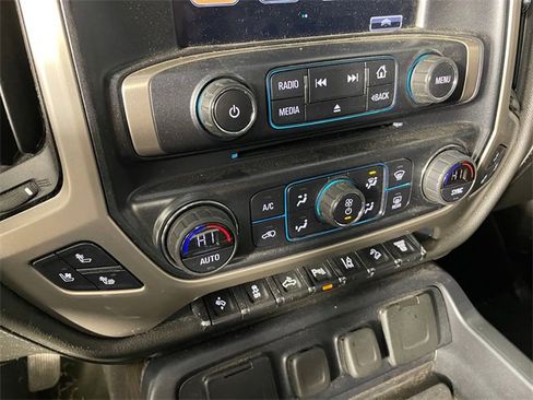 Used 2017 GMC Sierra 3500 Denali w/ Duramax Plus Package image 8