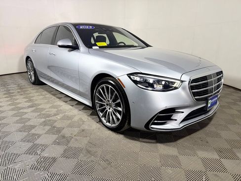 Used 2023 Mercedes-Benz S 500 4MATIC w/ AMG Line image 9