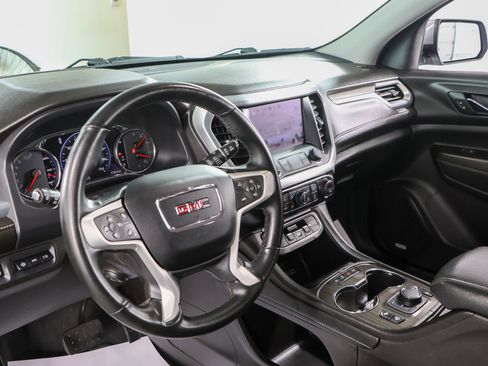 Used 2023 GMC Acadia SLT w/ Technology Package FWD image 23