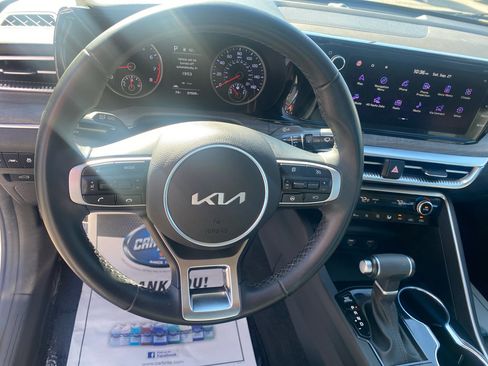 Used 2023 Kia K5 EX image 16