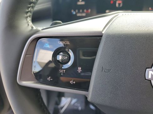 Used 2025 Nissan Murano SL image 27