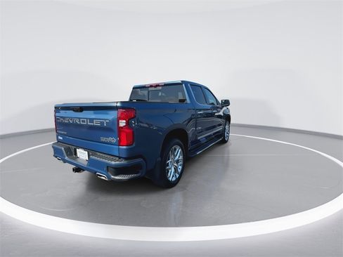 Used 2024 Chevrolet Silverado 1500 High Country w/ High Country Premium Package image 8