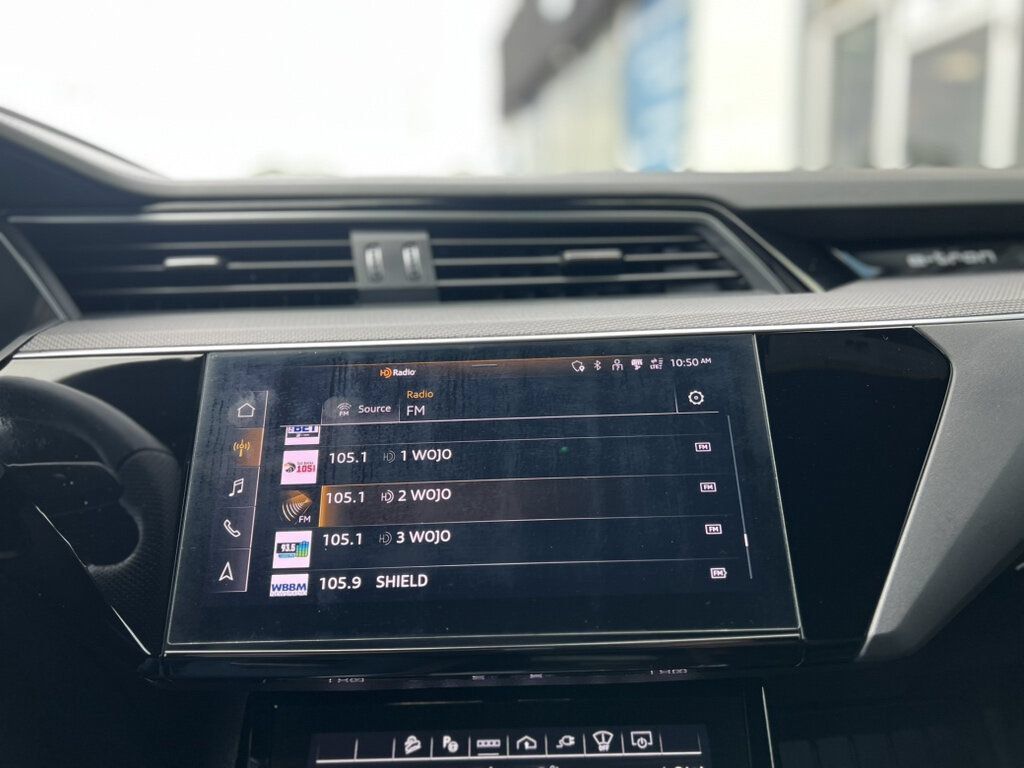 Used 2024 Audi Q8 e-tron Prestige w/ Prestige Package AWD/4WD image 22