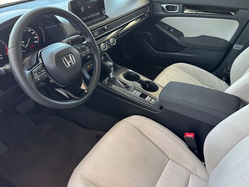 Certified 2023 Honda Civic EX image 4