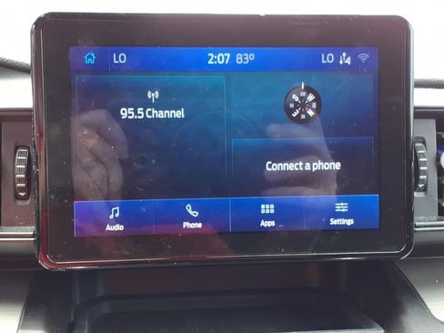 Used 2020 Ford Explorer XLT w/ Comfort Package AWD/4WD image 16
