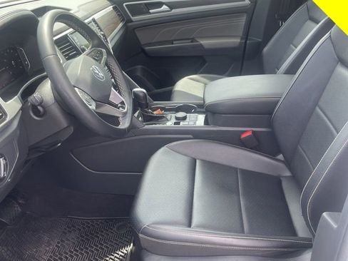 Certified 2023 Volkswagen Atlas SE AWD/4WD image 15