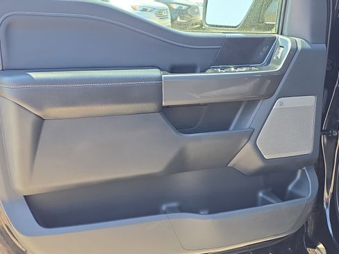 Certified 2022 Ford F150 XLT w/ Equipment Group 302A High image 17