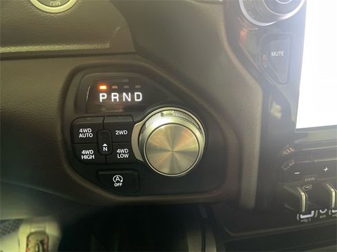 Certified 2025 RAM 1500 Laramie w/ Trailer Tow Group image 19