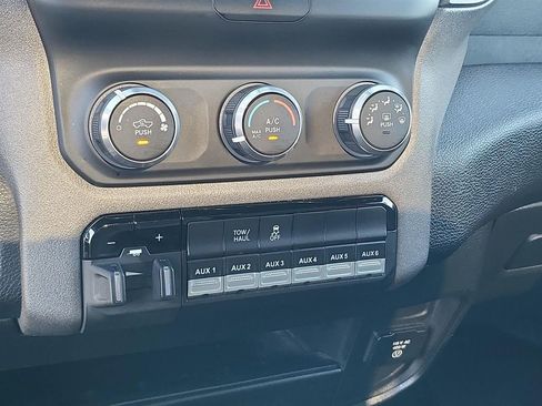 Used 2022 RAM 2500 Tradesman image 25