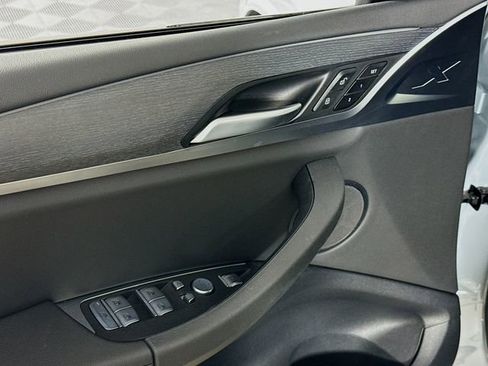 Used 2024 BMW X3 xDrive30i w/ Premium Package w/ZPA image 18