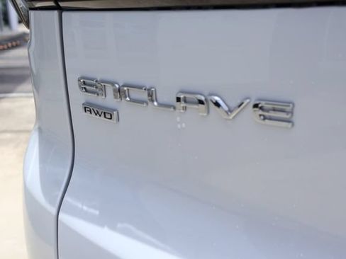New 2026 Buick Enclave Avenir w/ Super Cruise Package AWD/4WD image 8