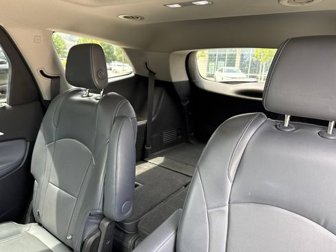 Used 2018 Buick Enclave Essence w/ Trailering Package AWD/4WD image 14
