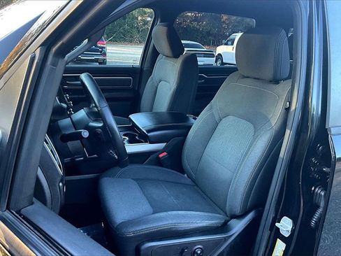 Used 2019 RAM 1500 Big Horn image 19