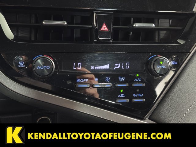 Used 2022 Toyota Camry SE FWD image 20