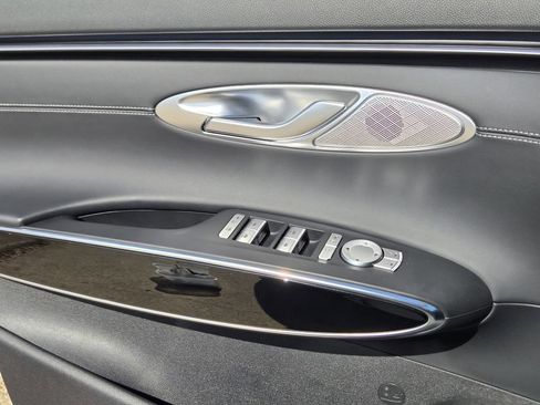 Used 2026 Genesis GV70 2.5T image 23