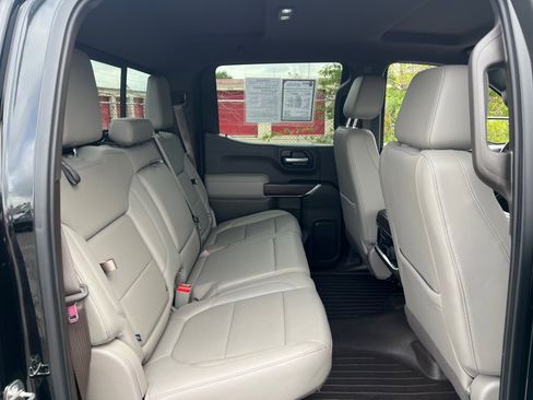 Used 2019 GMC Sierra 1500 SLT w/ SLT Premium Plus Package AWD/4WD image 29