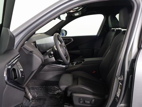 Used 2025 BMW X3 xDrive30i w/ Premium Package image 10