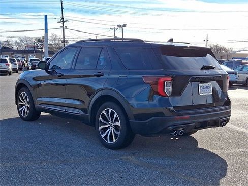 Used 2020 Ford Explorer ST w/ Premium Technology Package image 4