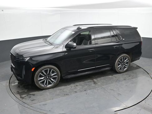 Used 2023 Cadillac Escalade Sport w/ Touring Package AWD/4WD image 41