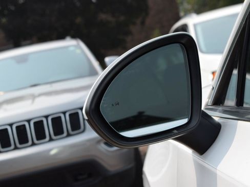 Used 2021 Buick Envision Preferred FWD image 15
