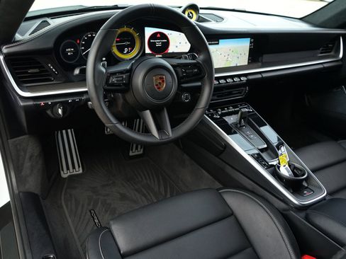 Used 2025 Porsche 911 Turbo S AWD/4WD image 10