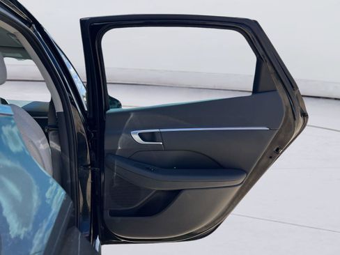 Used 2021 Hyundai Sonata SEL w/ Cargo Package FWD image 18