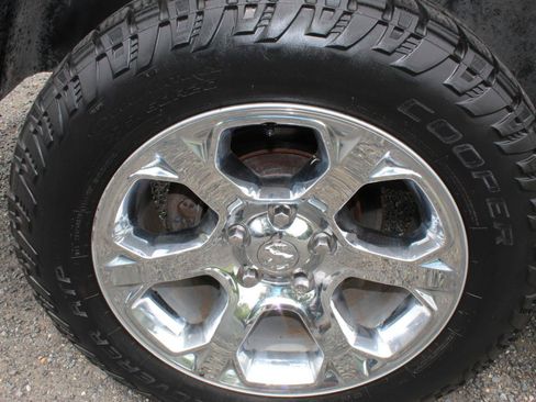 Used 2016 RAM 1500 Laramie w/ Convenience Group AWD/4WD image 37