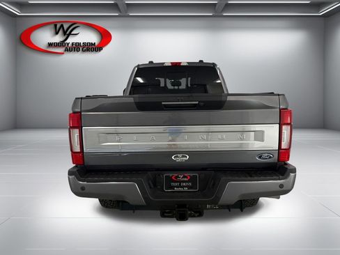 Used 2022 Ford F250 Platinum w/ FX4 Off-Road Package AWD/4WD image 7