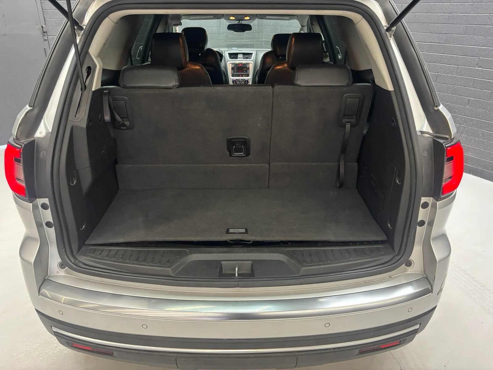 Used 2014 GMC Acadia SLT FWD image 12