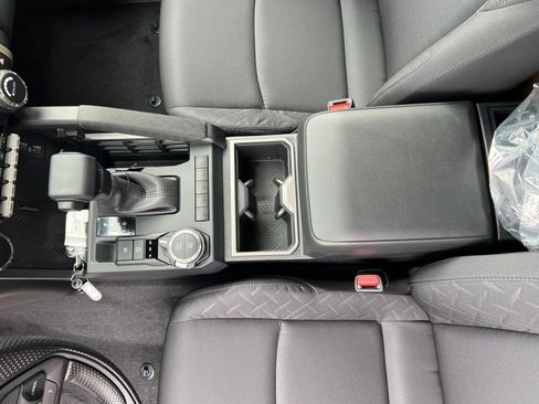 New 2026 Toyota Tacoma SR5 AWD/4WD image 27