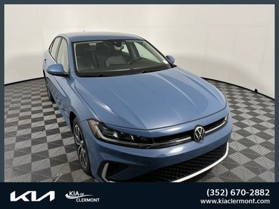 Used 2025 Volkswagen Jetta SE