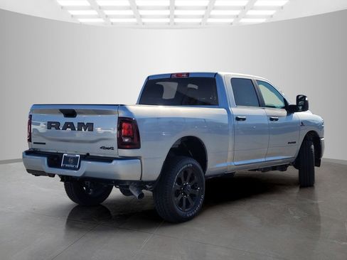 New 2026 RAM 2500 Big Horn AWD/4WD image 4