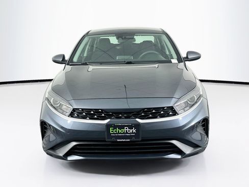 Used 2023 Kia Forte LX FWD image 2
