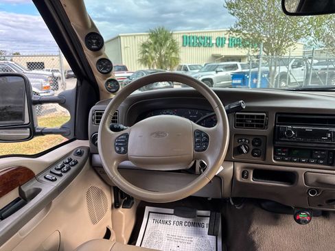 Used 2002 Ford Excursion Limited image 60