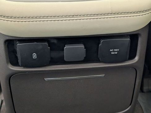 Used 2021 Lincoln Navigator L Black Label image 27