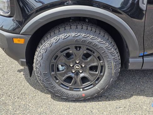 New 2026 Ford Bronco Sport Outer Banks w/ Sasquatch Outer Banks Package AWD/4WD image 9